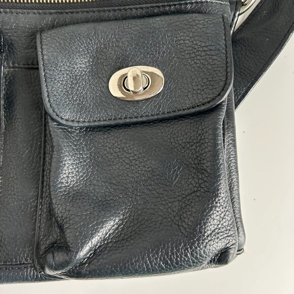 Danier Leather Crossbody Bag in Black - Picture 5 of 11